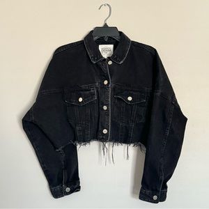 Zara Distressed Demin Cropped Jacket in Black